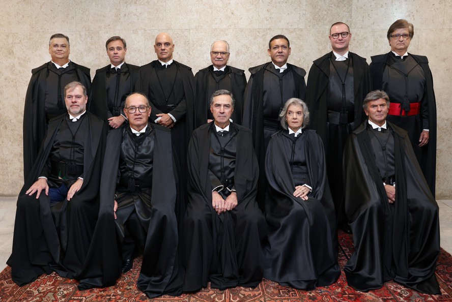 Os ministros do Supremo Tribunal Federal (STF) junto ao Procurador Geral da República, Paulo Gonet