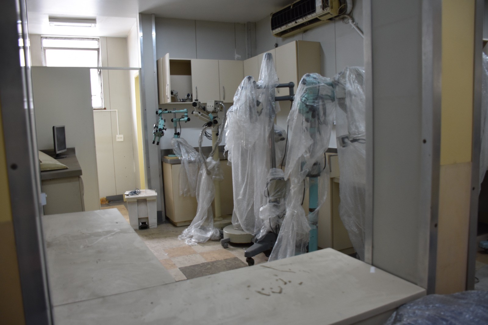  Setor de Curta Permanência com enfermaria totalmente fechada. Ao todo são 18 leitos interditados no Hospital Federal de Bonsucesso — Foto: Reprodução relatório
