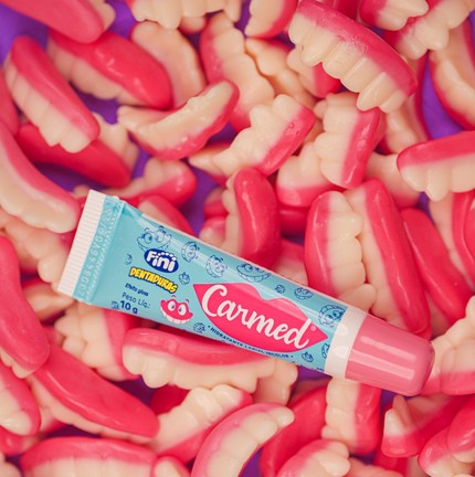 Hidradante labial com cheiro de bala: parceria a Fini e a farmacêutica Cimed  expandiu  a exposição da marca de doces no mercado  — Foto: Divulgação crédito