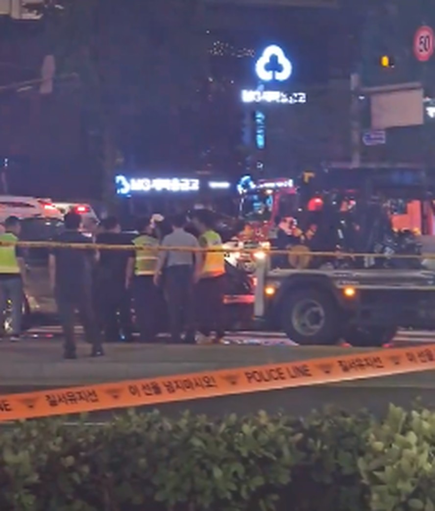 Motorista atropela pedestres e ao menos 9 morreram em Seul, na Coreia do Sul
