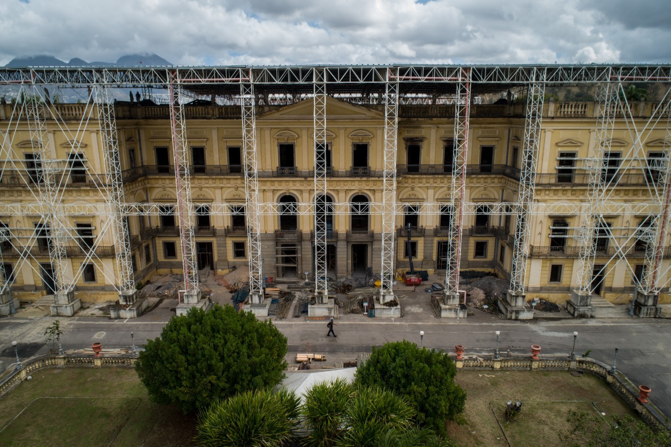 O Museu Nacional, em setembro de 2021, três anos após o incêndio  — Foto: Brenno Carvalho