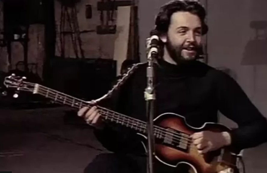 Imagens do documentário 'Get Back' mostram Paul McCartney tocando o baixo que depois desapareceu