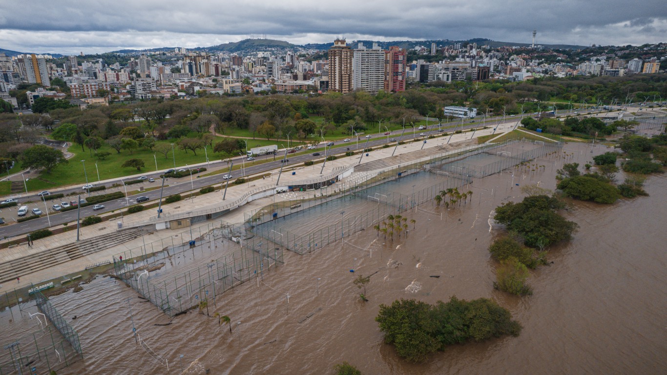 Orla do Rio Guaíba após enchente em Porto Alegre — Foto: Joel Vargas/ Divulgação