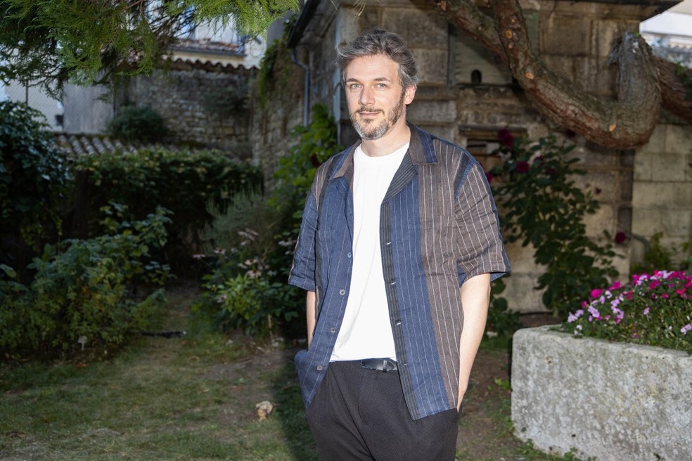 O ator francês Samuel Theis participa de coletiva de imprensa do filme "Anatomie d'une Chute" (Anatomia de uma Queda) durante a 76ª edição do Festival de Cinema de Cannes, em Cannes, sul da França, em 22 de maio de 2023. — Foto: YOHAN BONNET / AFP