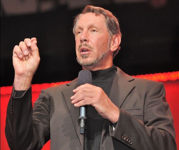 Com uma fortuna de US$ 99,5 bilhões, Larry Ellison, co-fundador e diretor executivo da Oracle, passou para a sexta posição  — Foto: Arquivo