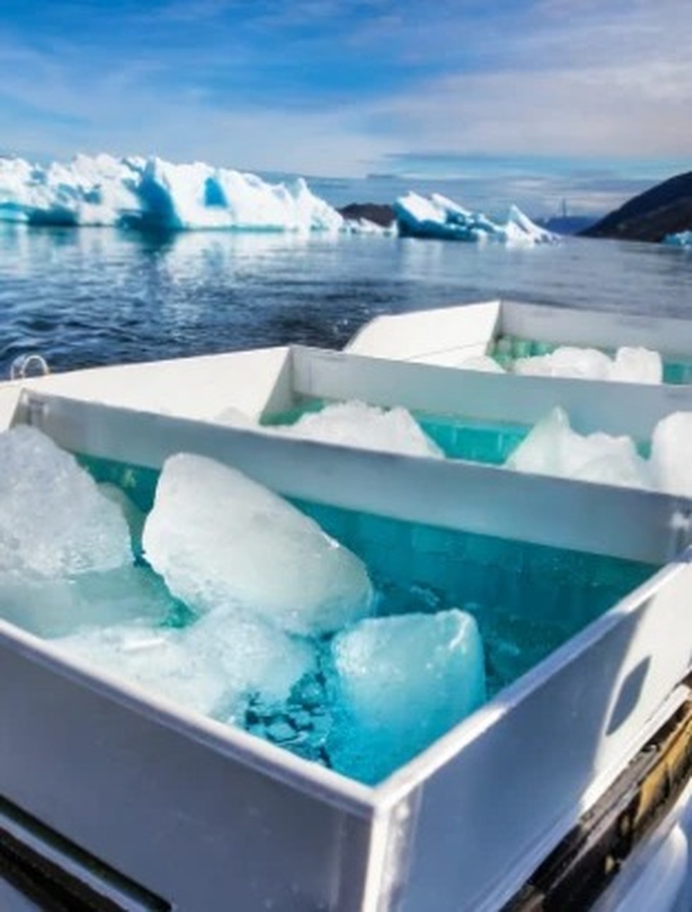 Amostras de gelo coletadas — Foto: Divulgação