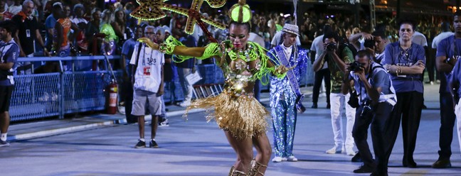 A rainha de bateria da Império Serrano, Quitéria Chagas — Foto: Domingos Peixoto