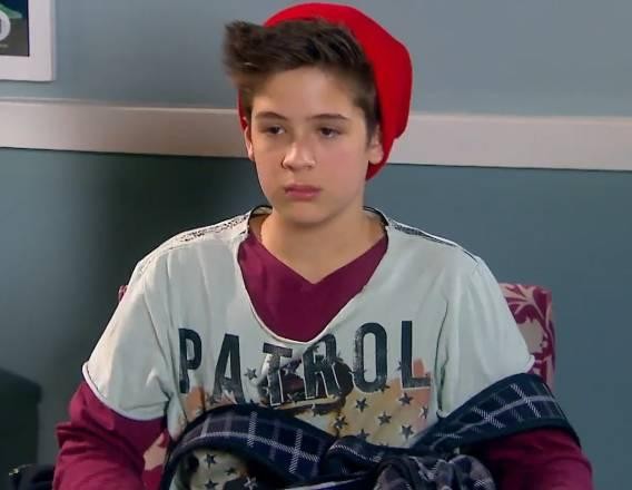 João Guilherme estreou na TV em "Cumplices de um resgate", do SBT, quando tinha 13 anos — Foto: Reprodução/SBT