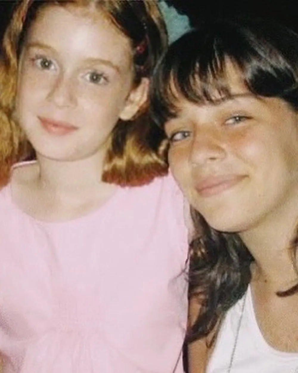    Marina Ruy Barbosa e Luma costa são amigas desde a infância. As duas se aproximaram quando contracenaram na novela “Começar de Novo”, em 2004 — Foto: Reprodução