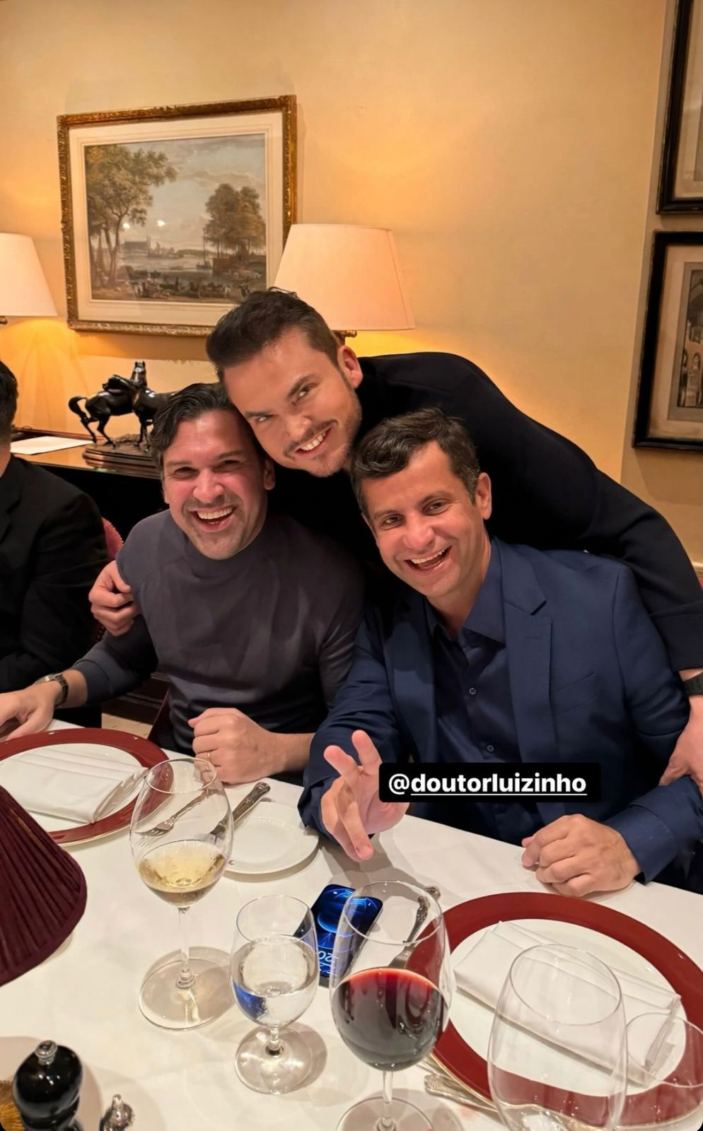 Alberto Leite com Isnaldo Bulhões e Doutor Luizinho — Foto: Reprodução