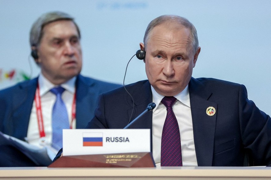 Presidente Vladimir Putin participa de cúpula Rússia-África em São Petersburgo