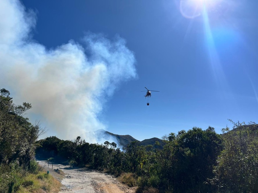 Ação conta com 20 viaturas e duas aeronaves