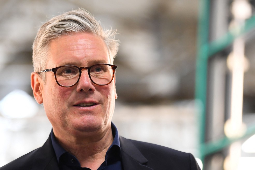 Keir Starmer, 61 anos, entrou na política tardiamente e escalou rápido as fileiras do Partido Trabalhista — Foto: Andy Buchanan/AFP