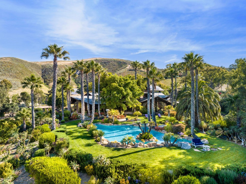Rancho de luxo de James Cameron na Califórnia está à venda por R$ 158 milhões — Foto: Divulgação/Village Properties