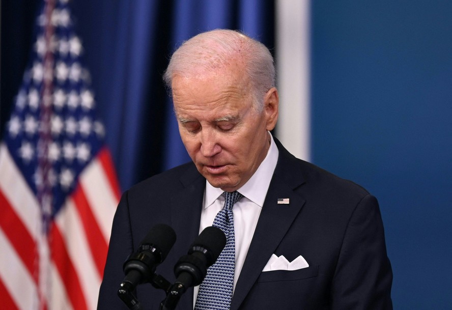 Joe Biden, presidente dos EUA, fala sobre economia no Prédio Executivo Eisenhower, ao lado da casa Branca, em Washington