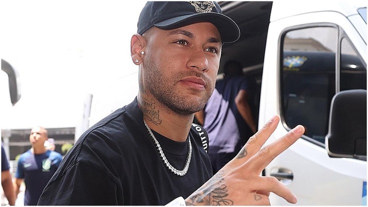 Neymar chegou a Cuibá nesta terça-feira (10)