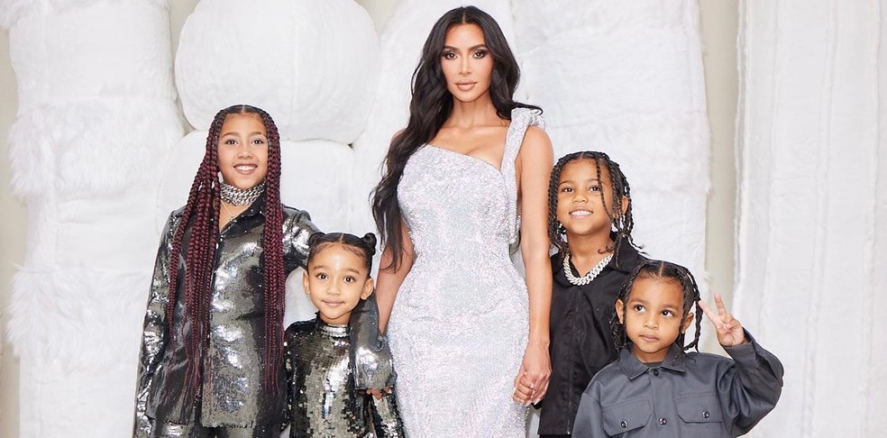 Kim Kardashian e os filhos — Foto: Reprodução/Instagram