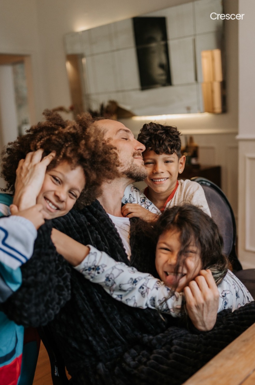 Igor Rickli, Aline Wirley e os filhos — Foto: @babuskafotografia/Crescer