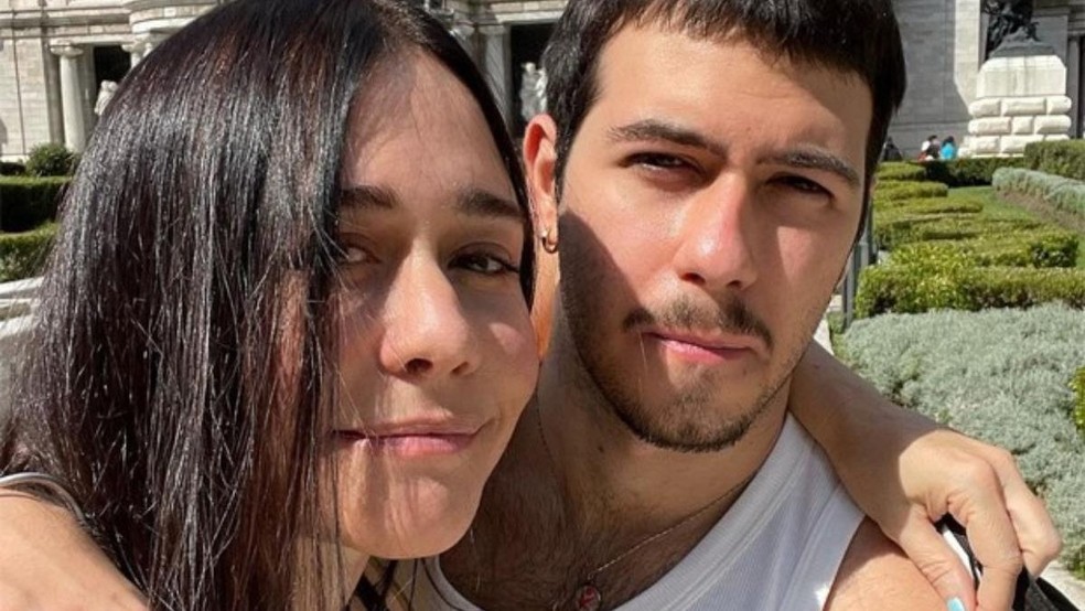 Alessandra Negrini e Antonio Benício — Foto: Reprodução/Instagram