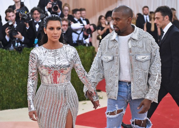 Kim Kardashian e Kanye West no MET Gala 2016