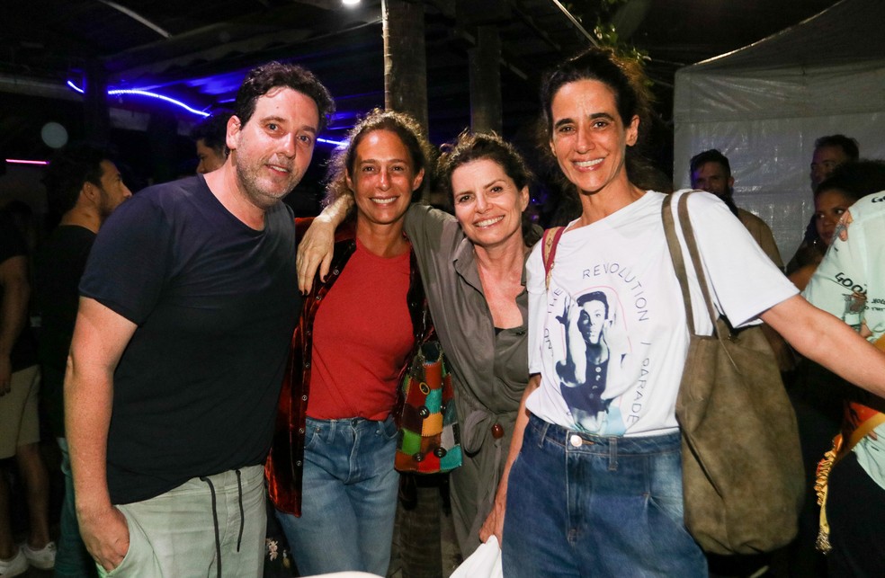 Allan Fiterman, Andréa Beltrão, Débora Bloch e Mariana Lima — Foto: Claudio Andrade/AgNews