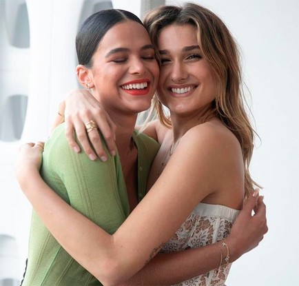 Bruna Marquezine e Sasha