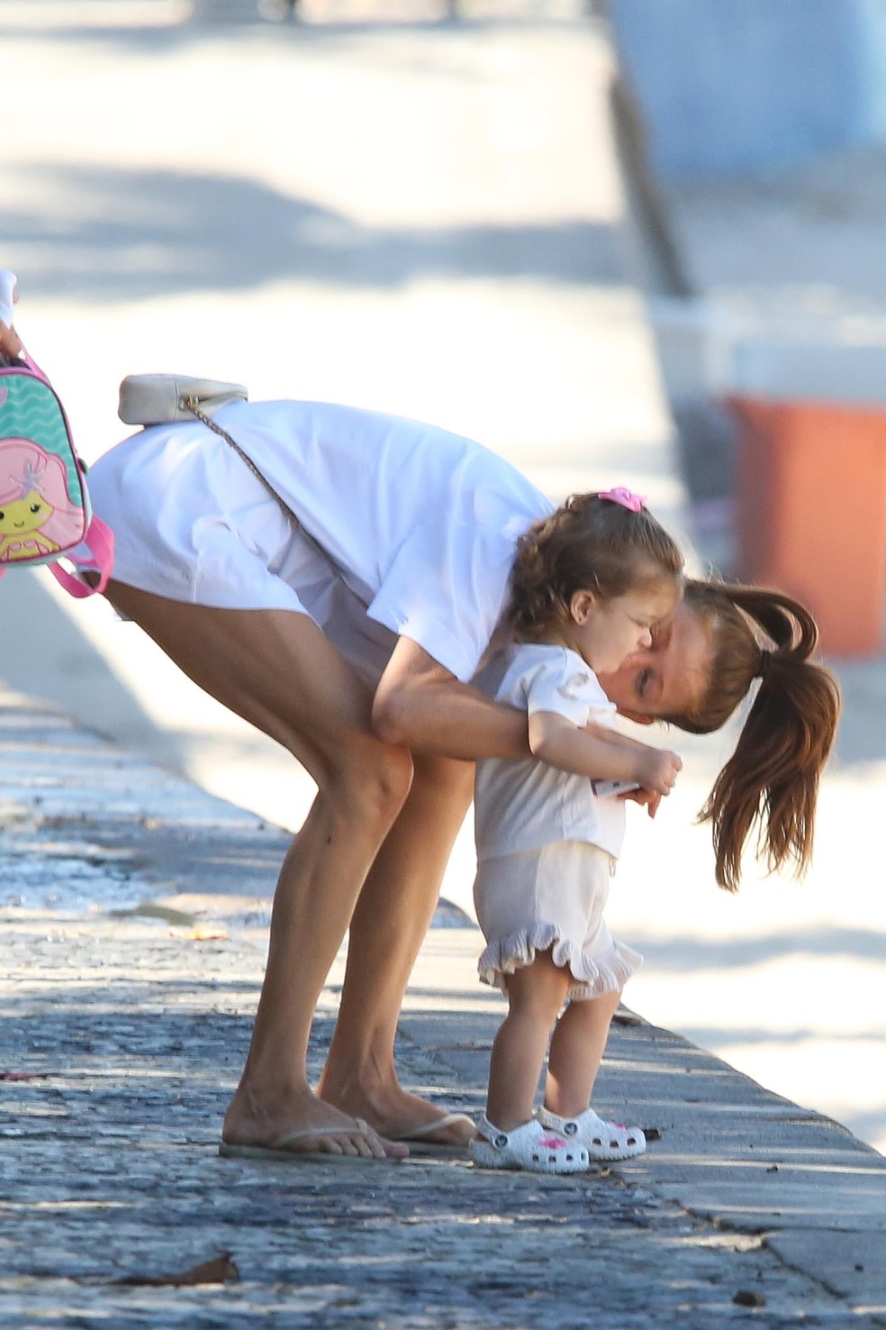 Cintia Dicker e Aurora — Foto: Dilson Silva/AgNews