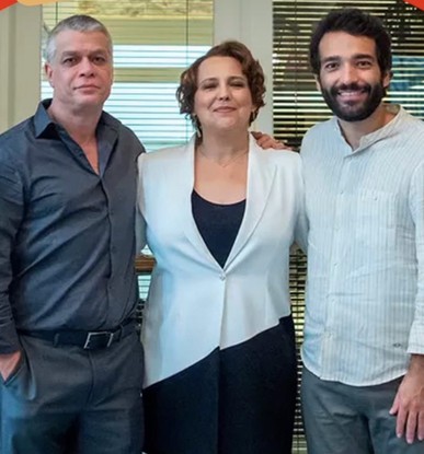Fabio Assunção, Ana Beatriz Nogueira e Humberto Carrão nos bastidores de 'Todas as Flores'