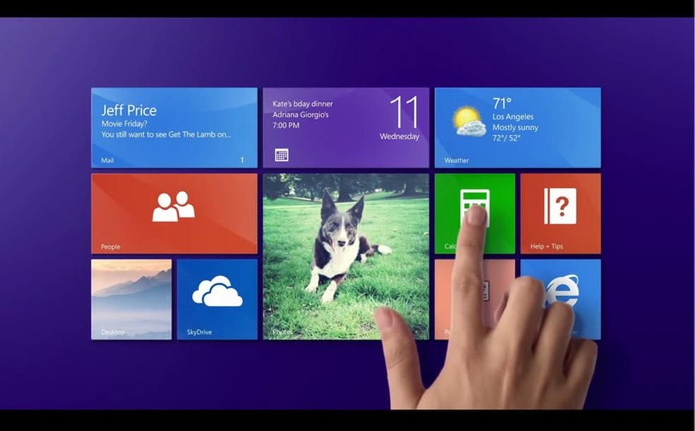 Windows 8 tentava mesclar interface de tablets no PC — Foto: Divulgação/Microsoft