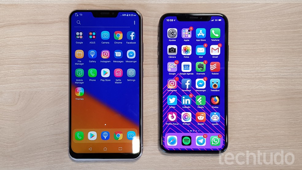 Zenfone 5 (esquerda) tem tela maior que a do iPhone X (direita), da Apple — Foto: Thássius Veloso/TechTudo