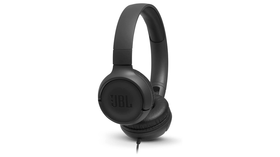 JBL Tune 500 é um modelo do tipo supra-auricular — Foto: Reprodução/Amazon