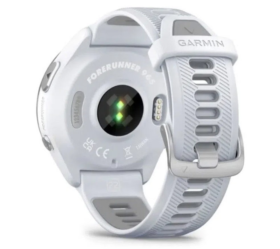 Sensores do Garmin Forerunner 965 para monitorar a saúde e o batimento cardíaco — Foto: Divulgação/Garmin