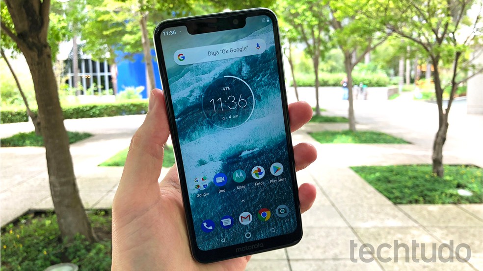 Motorola One tem preço competitivo — Foto: Thássius Veloso/TechTudo