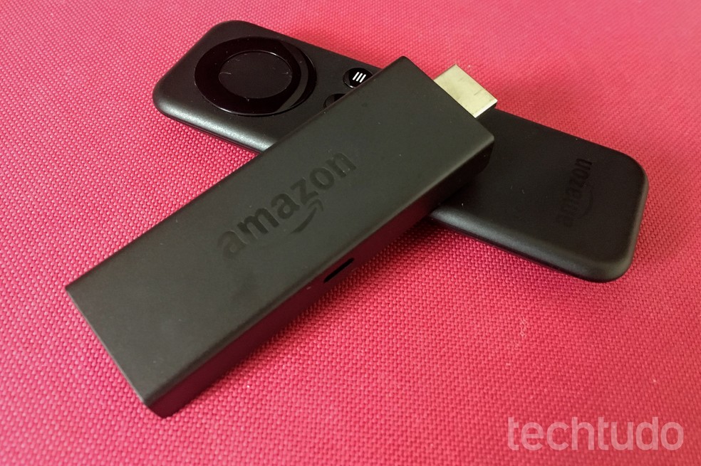 Fire TV Stick desbloqueado, além de dispositivos de outras marcas, podem trazer malwares — Foto: Isadora Díaz/TechTudo