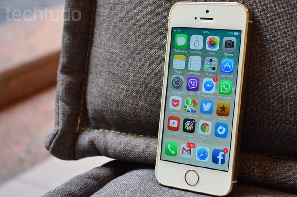 O iPhone 5S foi lançado em 2013 pela Apple — Foto: (Foto: Luciana Maline/TechTudo)