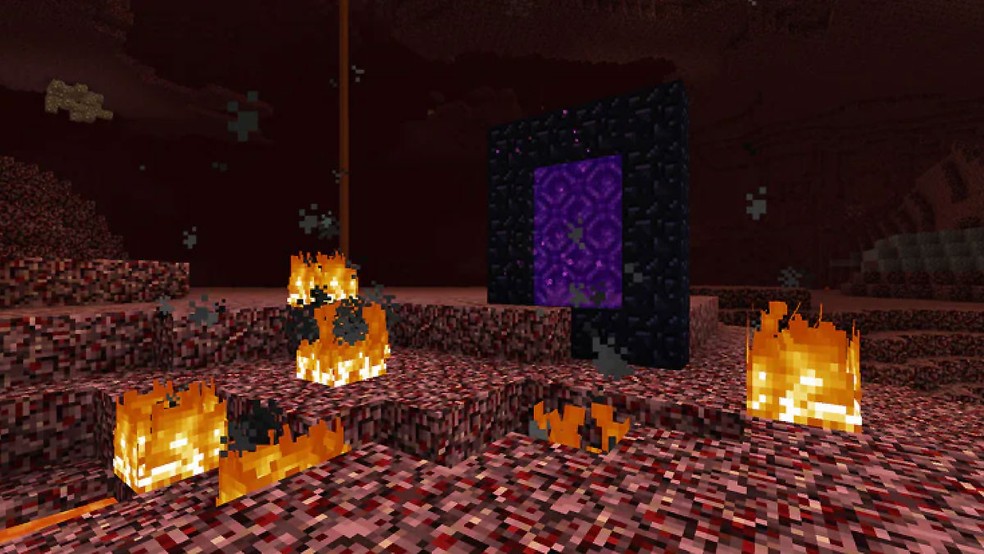 O Nether original era um lugar composto pelo mesmo tipo de bloco, Netherrack, além de fogo e lava — Foto: Reprodução/Minecraft.net