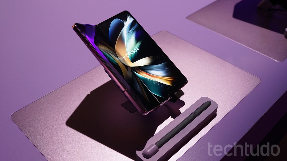 Galaxy Z Fold 4 — Foto: Thássius Veloso/TechTudo