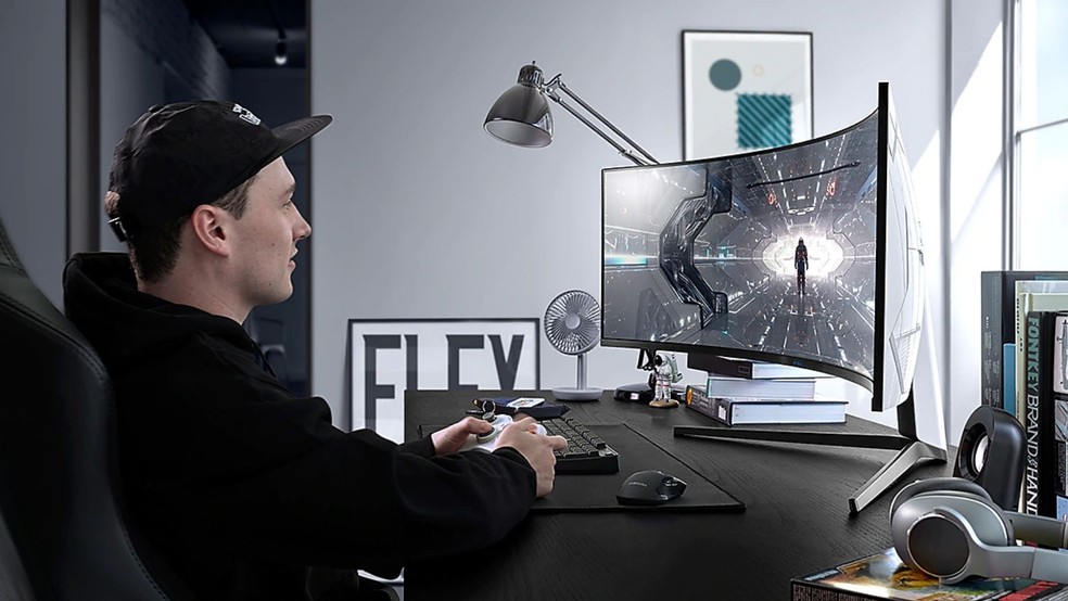 Confira uma seleção de monitores das linhas Samsung Odyssey e Dell Alienware compatíveis com tecnologia OLED — Foto: Reprodução/Samsung