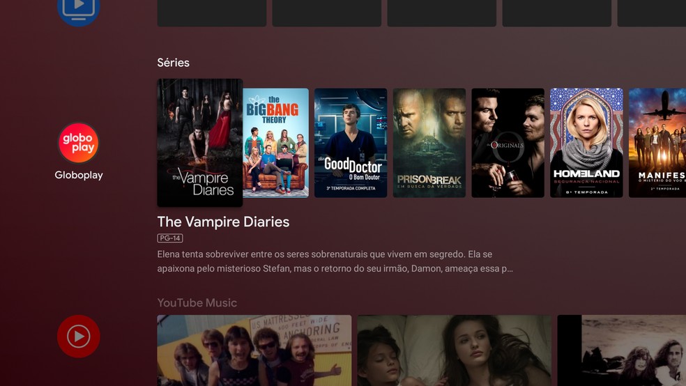 A interface do Android TV, presente no Mi TV Stick, mostra recomendações de conteúdo divididos por aplicativos — Foto: Reprodução/Paulo Alves