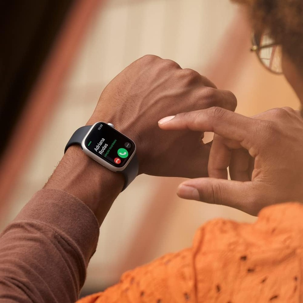 Apple Watch é conhecido por funções que ajudam a salvar vidas — Foto: Reprodução/Amazon