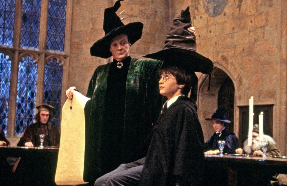 O primeiro filme da saga, Harry Potter e a Pedra Filosofal, estreou em 23 de novembro de 2001 — Foto: Divulgação/Warner Bros.