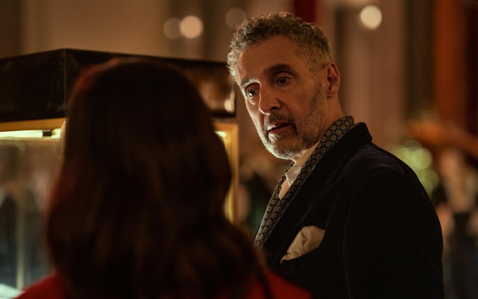 John Turturro em Sr. e Sra Smith para o Prime Video — Foto: Divulgação/IMDb