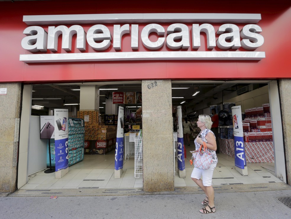 Comrcio de rua / Lojas Americanas — Foto: Domingos Peixoto/Ag?ncia O Globo