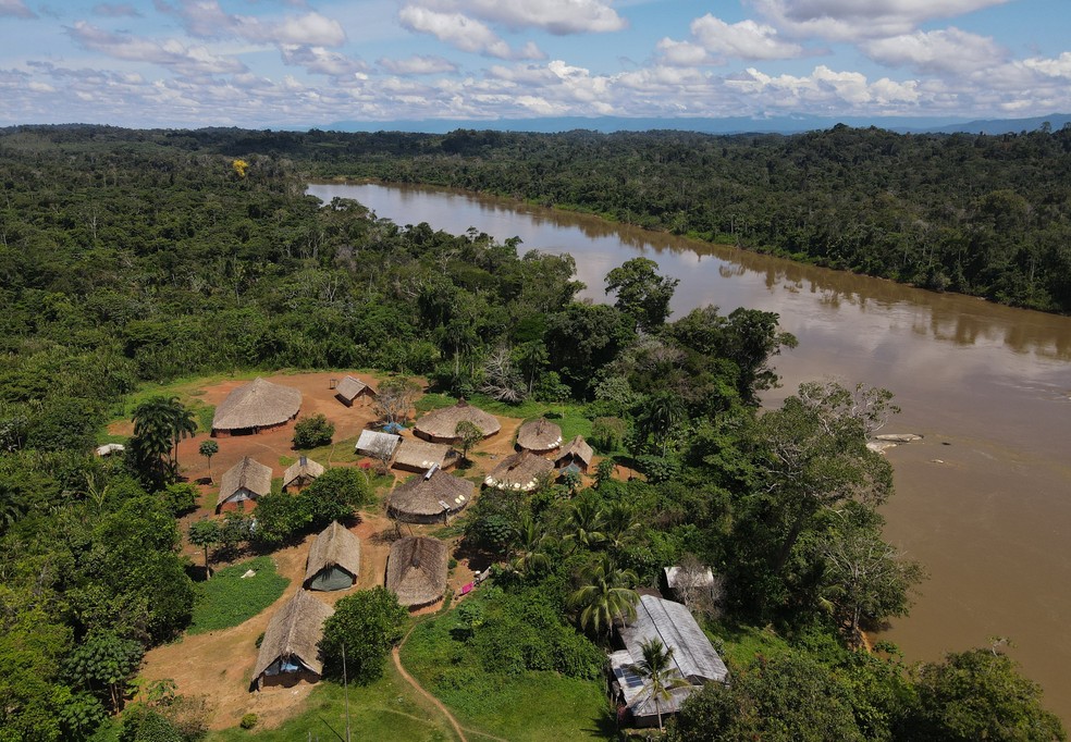 Aldeia Palimiú, na Terra Indígena Yanomami (RR): das primeiras a receber o kit do Conexão Povos da Floresta — Foto: Bruno Kelly/Divulgação