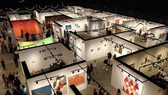 Terceira edição da ArPa, feira de arte contemporânea, inicia em São Paulo