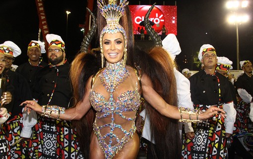 Gracyanne Barbosa, rainha da União da Ilha