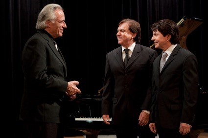 João Carlos Martins, Chitãozinho e Xororó (Foto: Divulgação)