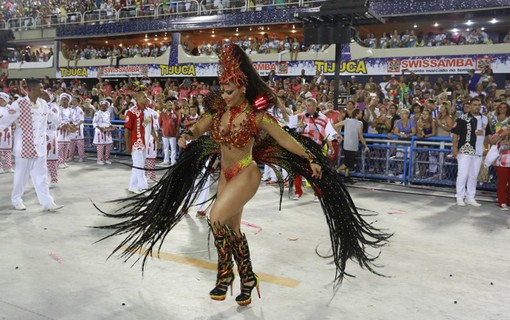 Viviane Araújo