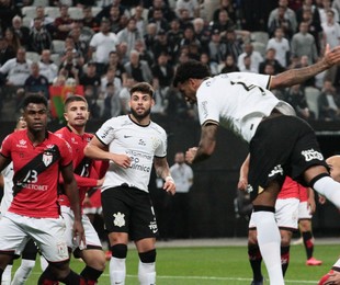 Corinthians e Atlético-GO pelas quartas de final da Copa do Brasil | Agência O Globo