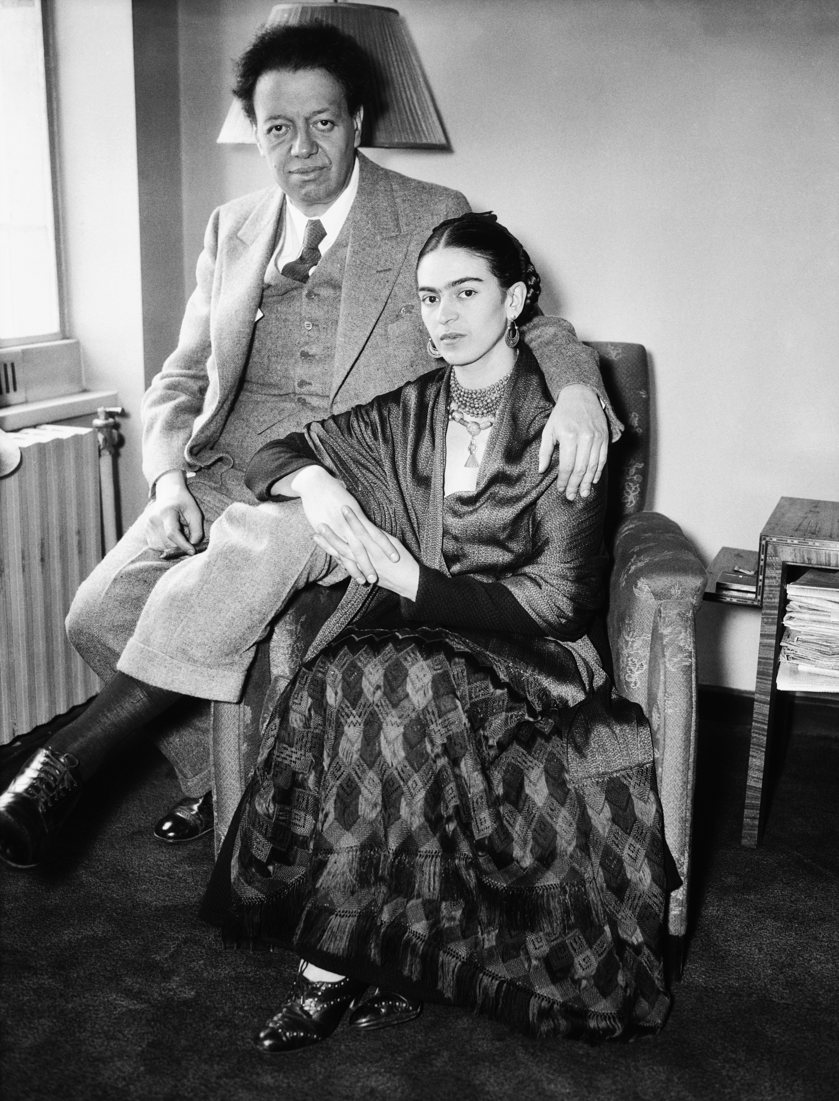 Autorretrato de Frida Kahlo é exibido ao público pela primeira vez após 24 anos (Foto: Getty Images)